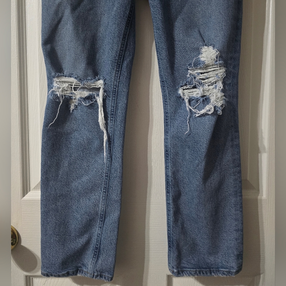 AGOLDE Riley High Rise Straight Crop, Button-Fly, Medium Destructed Wash, EUC! - Picture 4 of 13
